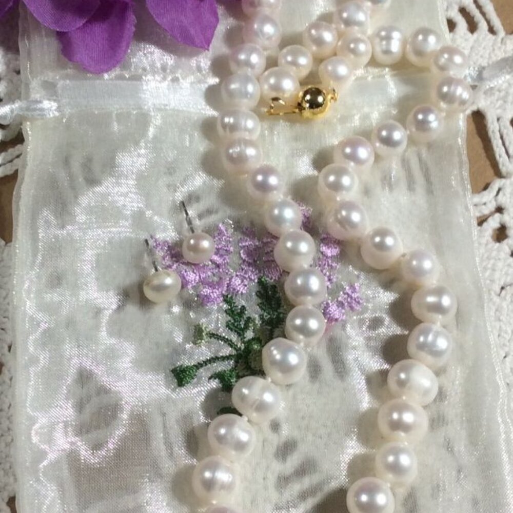 Natural White Akoya Cultured Pearl Necklace Earrings Set 9mm and 18"'  SG-0059